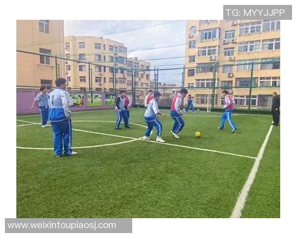 我和小伙伴们的足球比赛快乐时光与精彩瞬间 我和小伙伴们的足球比赛快乐时光与精彩瞬间