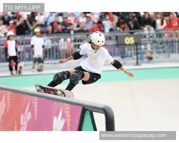 深圳滑板队团队协作引发热议背后的争议与思考 深圳滑板队团队协作引发热议背后的争议与思考