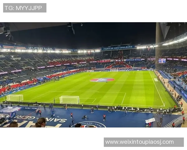 杜加里足球的魅力与传奇探秘：从球场到生活的全方位体验